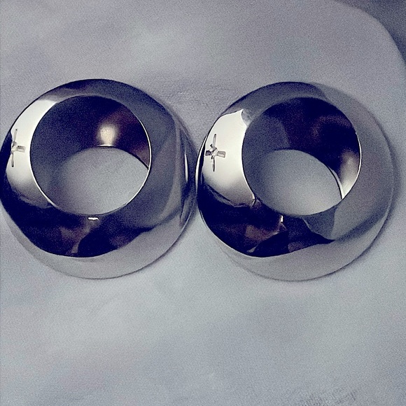 Vintage Silver Tone Chrome Stainless Steel Abstract UFO Post Earrings - Picture 4 of 6